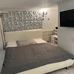 Fashion Street Mini Apartment